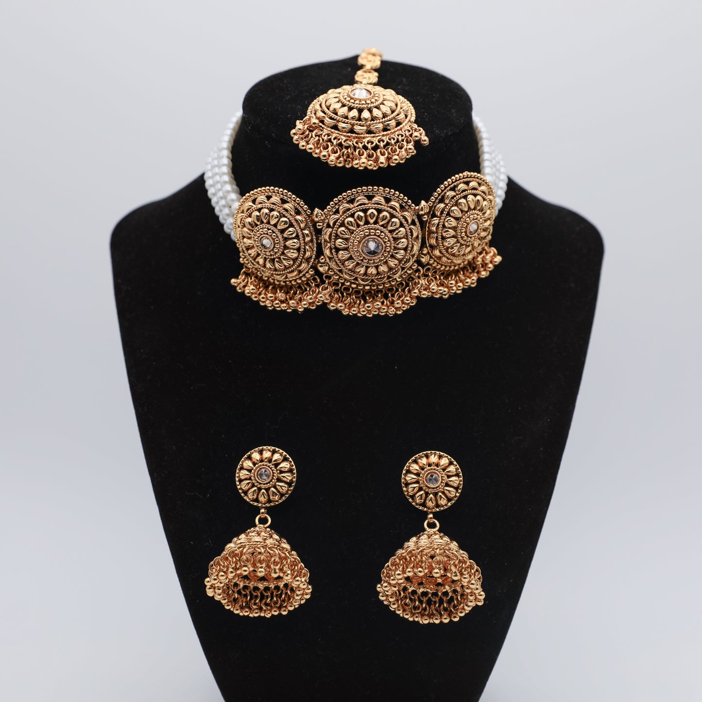 Gold Plated Set with White Beads β Pure Gold Finish πͺπ€β¨