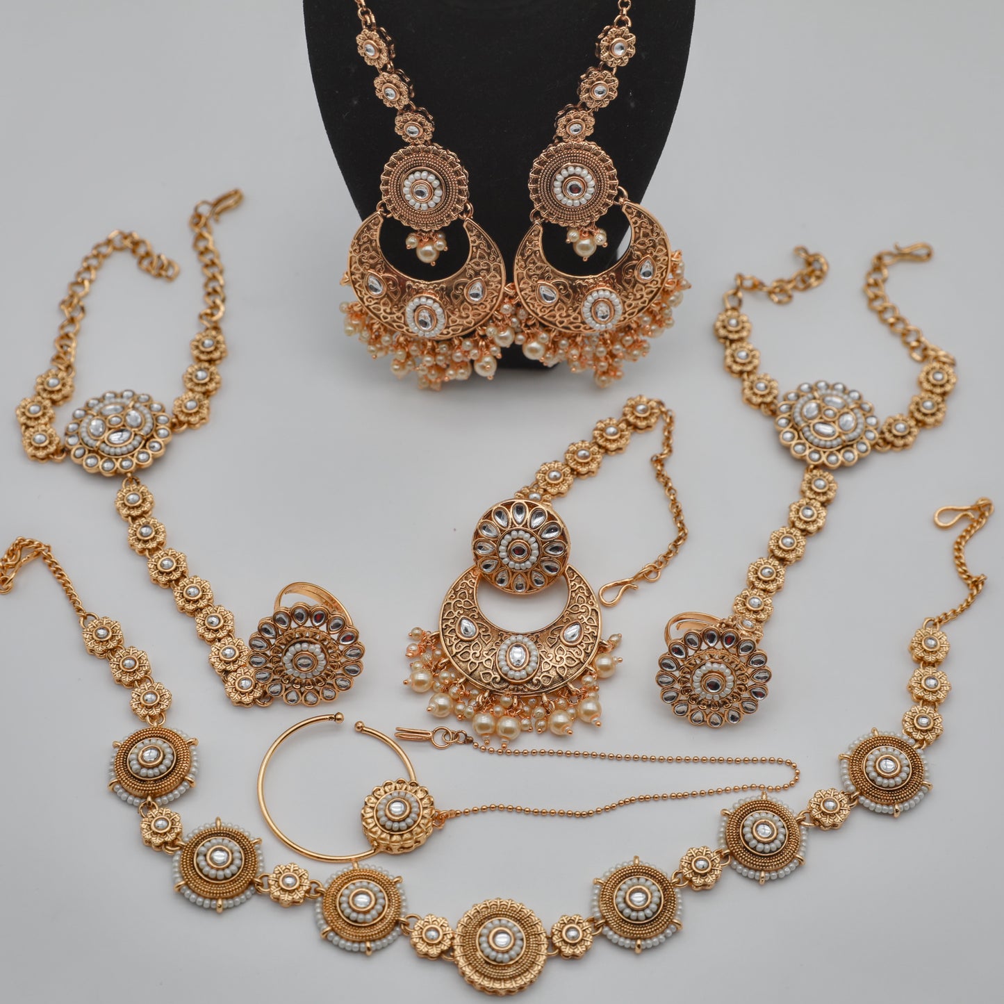 π Bridal Maroon Red Rajwadi Set β Necklace, Rajwadi Long Haar, Earrings with Sahara, Tikka, Sheesh Patti, Nath & Handpiece