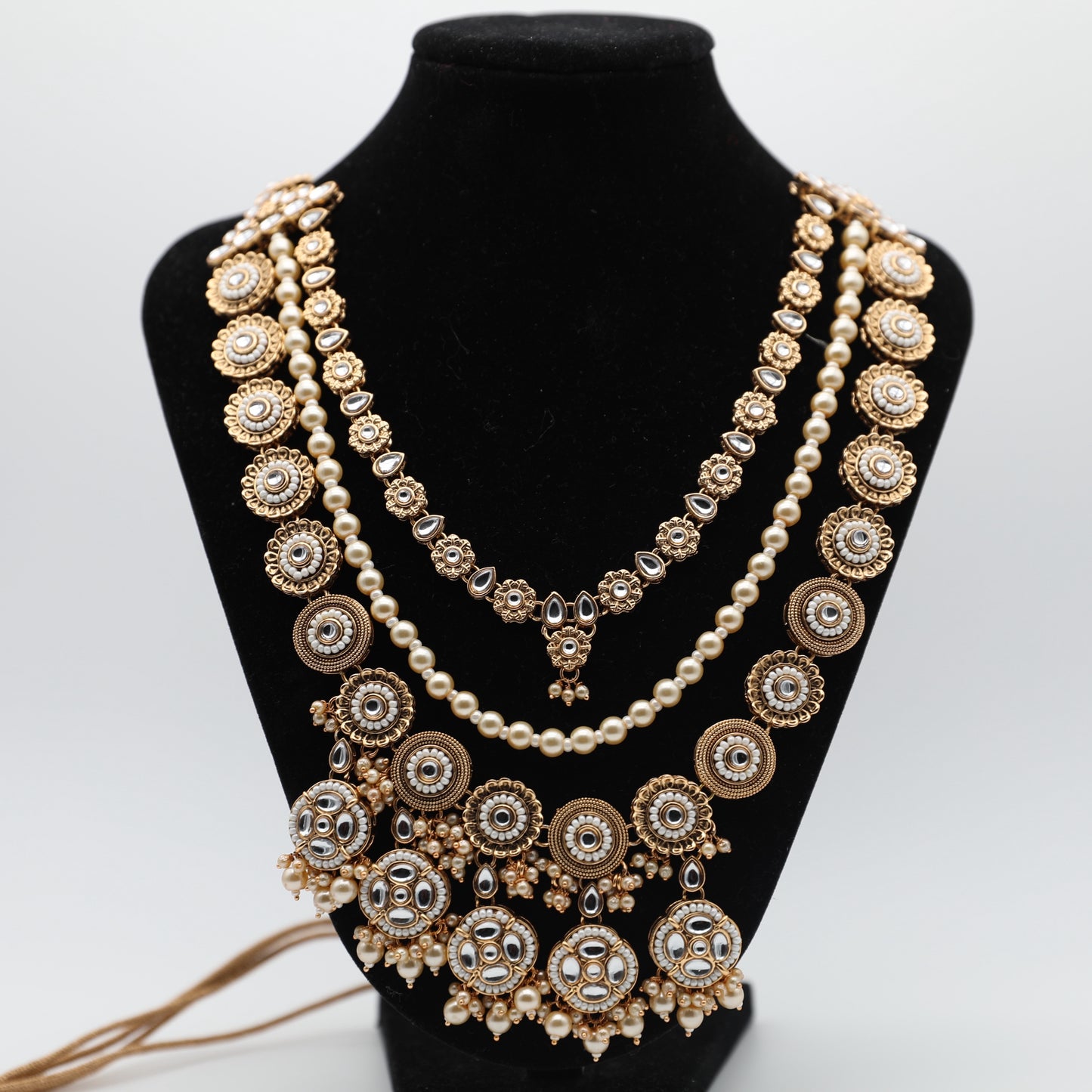π Bridal Maroon Red Rajwadi Set β Necklace, Rajwadi Long Haar, Earrings with Sahara, Tikka, Sheesh Patti, Nath & Handpiece