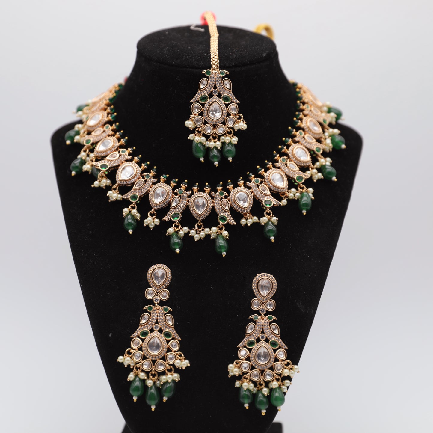 Moissanite Set with Tikka β Very Premium Quality β Pink & Green πβ¨