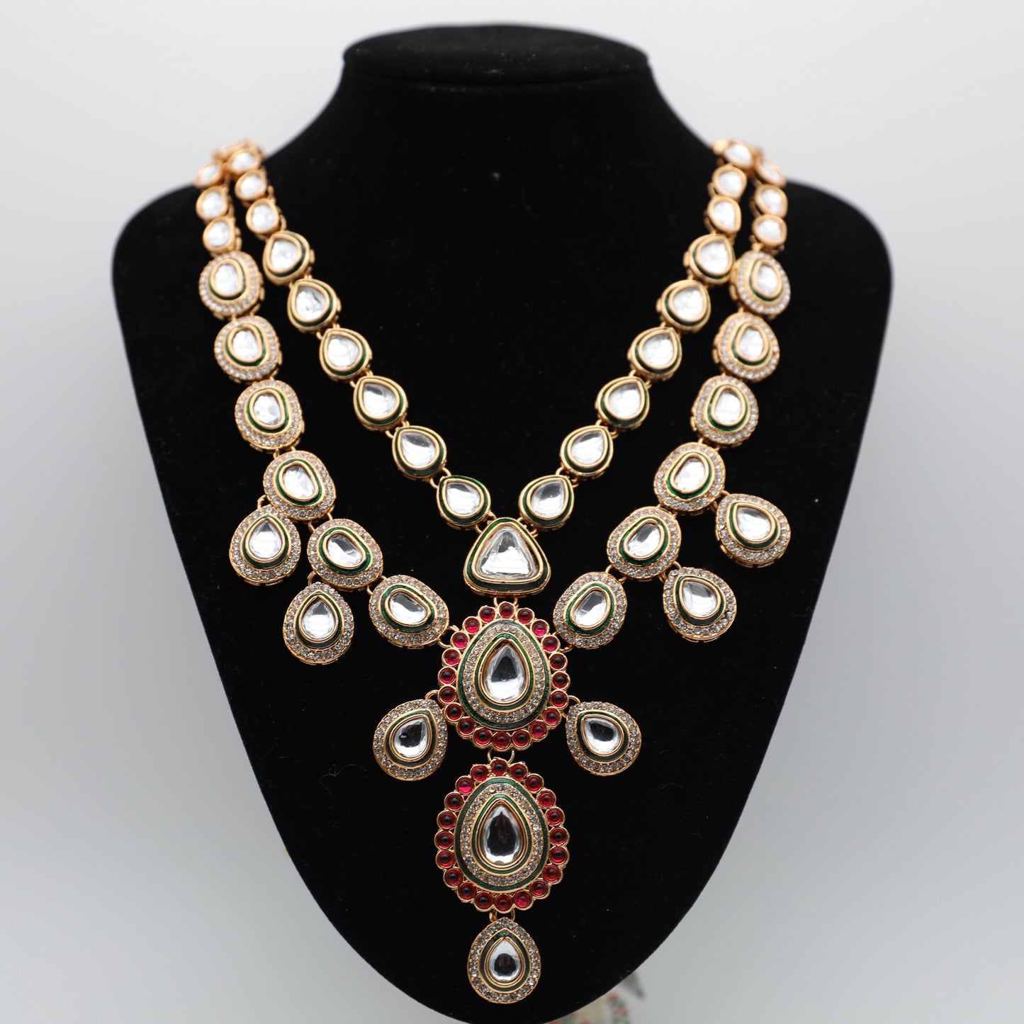 👑 Bridal Jewelry Set – Necklace, Rajwadi Long Haar, Earrings with Sahara, Tikka, Nath & Handpiece