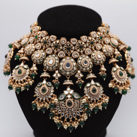 💚 Green Bridal Set – Necklace, Earrings with Sahara, Nath & 2 Rings