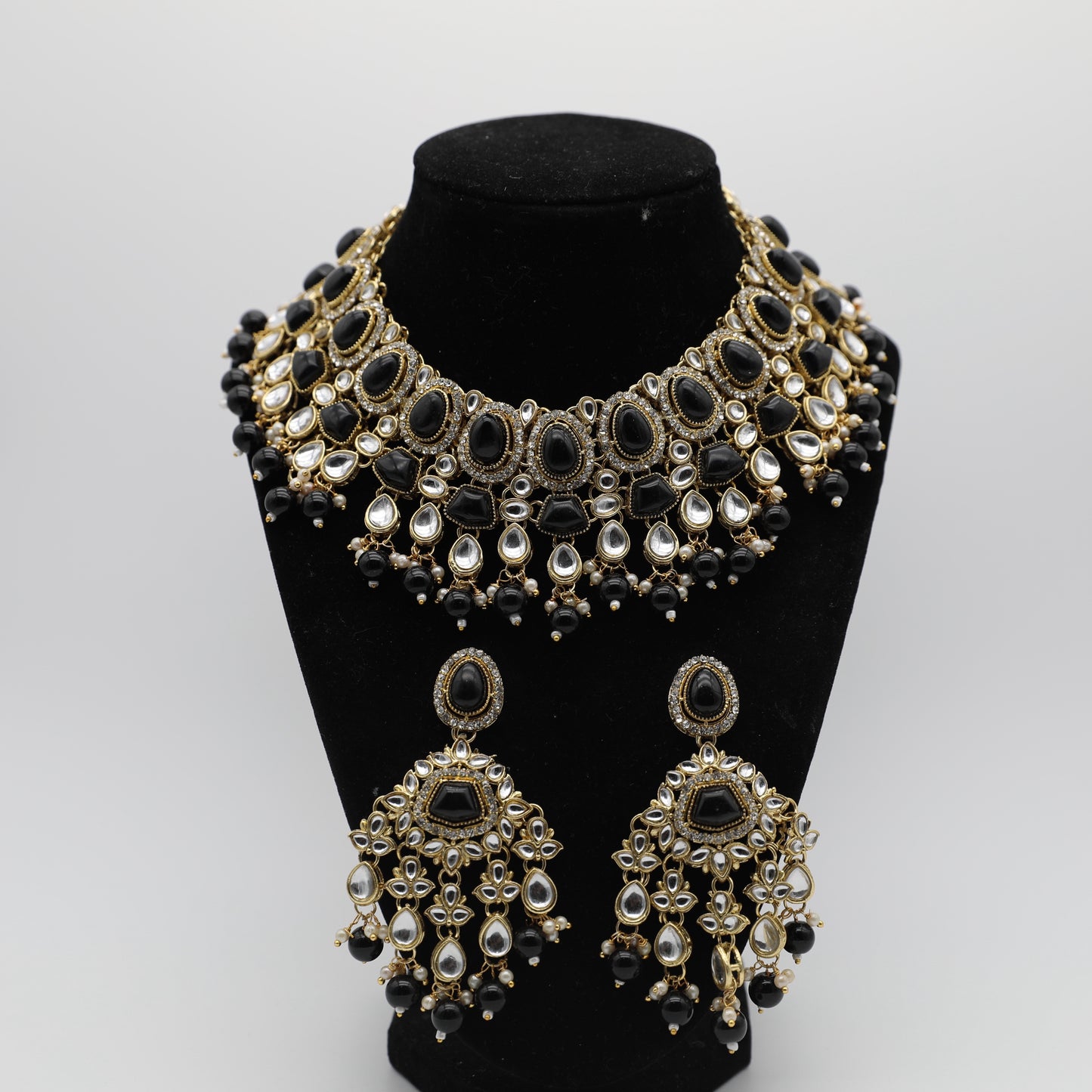 👑 Kundan Set – White, Baby Blue, Multi & Black ✨💎