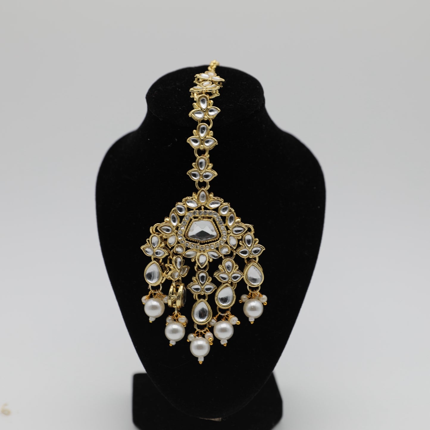 👑 Kundan Set – White, Baby Blue, Multi & Black ✨💎